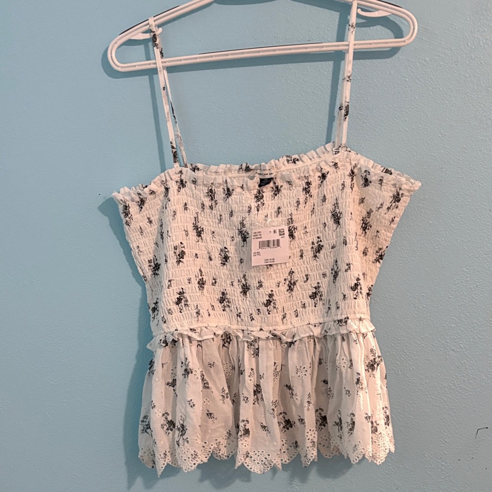 NWT American Eagle Tube or strap Floral White Smocked Top